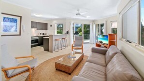Unclassified image, 4 of 15, button - Coolum Terrace Retreat – Beach, Cafes, Shops (Sunshine Coast)