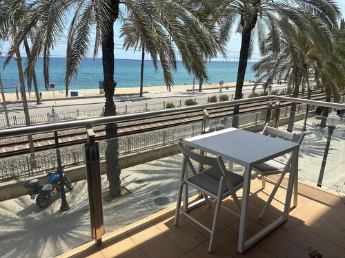 Quiet room by the sea