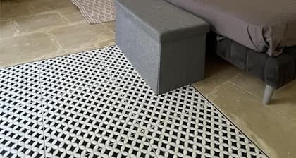 Sleep in History: Charming Studio in 16th-Century Palazo in Ancient Three Cities