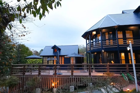 Fachada. Fuji Elegance Hotel