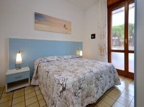 3 camere