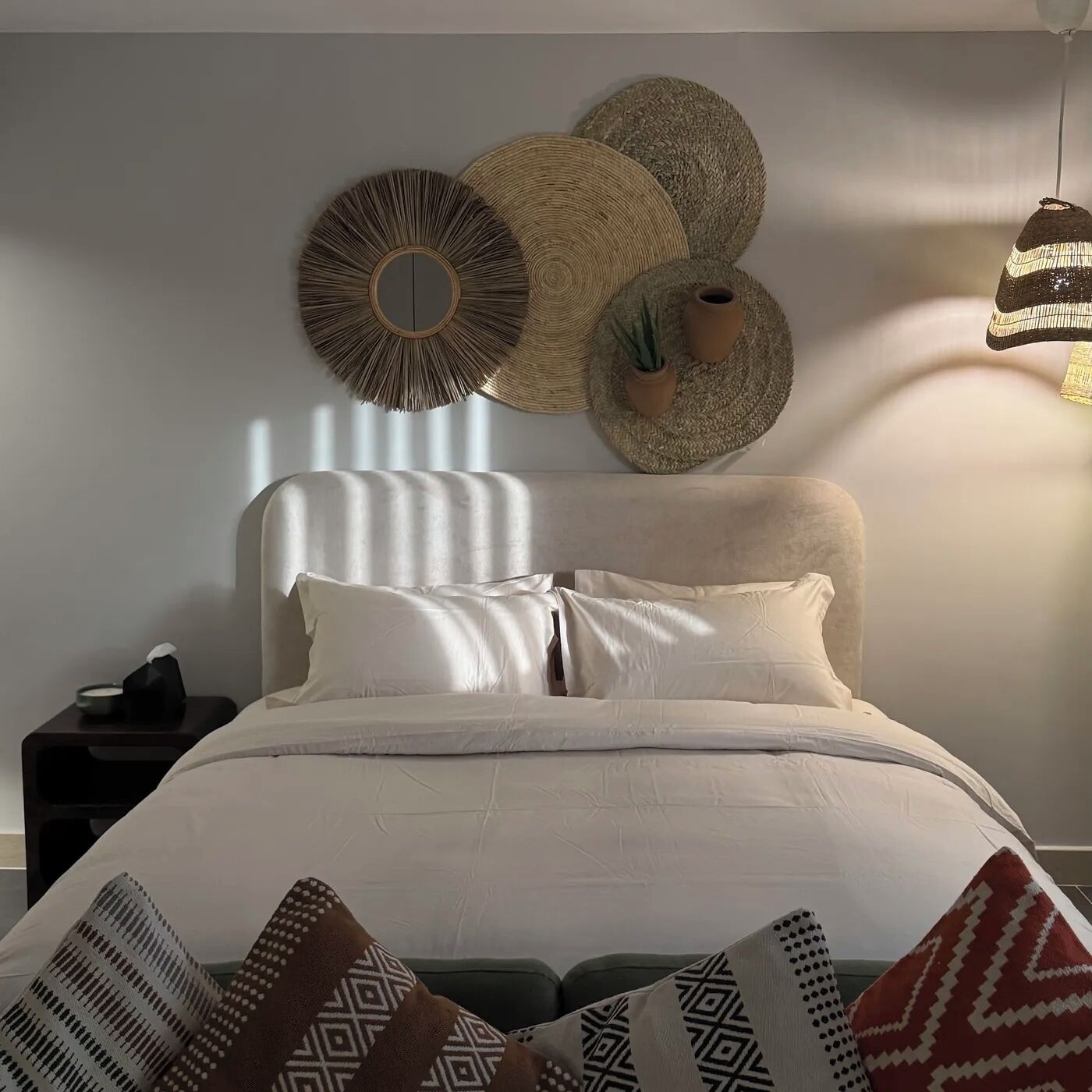 Deluxe Room | Laptop workspace, free WiFi