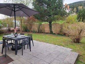 Buiten dineren