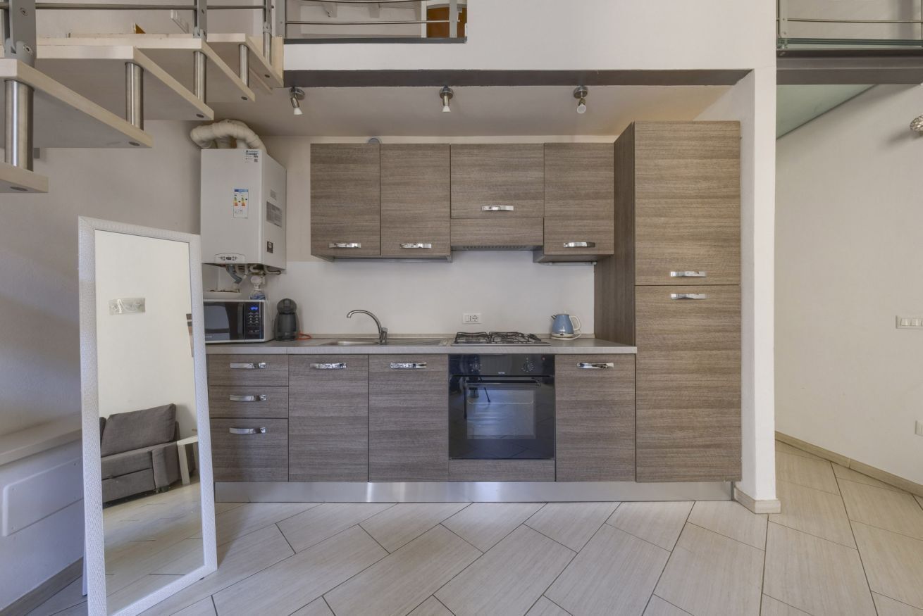 Frigorifero, microonde, forno, bollitore elettrico