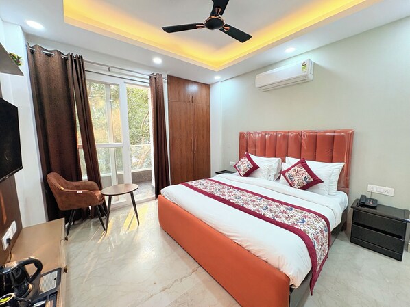 Iron/ironing board, free WiFi - The Nuvon Residency CR Park (New Delhi)