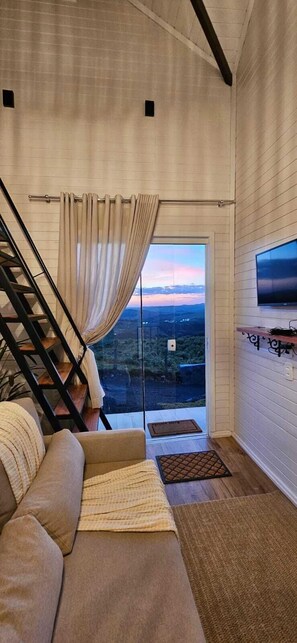 Deluxe Chalet, Balcony, Mountain View | Living area - ENCANTOS DE ALTITUDE POUSADA (São Joaquim)