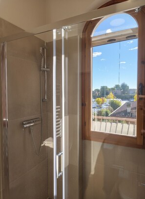 Shower, hair dryer, bathrobes, bidet - SG Family - Casa di Manu (Peschiera del Garda)