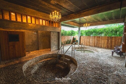 Black Bears Resort and Onsen