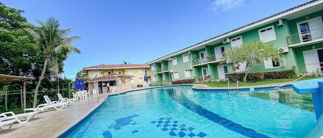 Utomhuspool