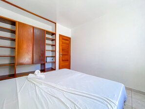 Apartament | Caixa forta a l'habitació, planxa i posts de planxar i wifi gratuïta 