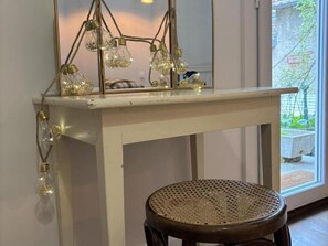 Interior - Peaceful 8-person cottage with garden near Le Pal Park (Diou)