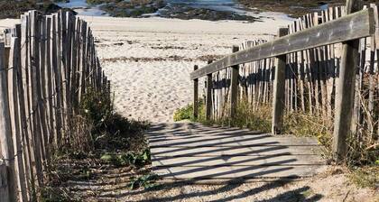 Spacious house 6 pers, near beach and port in St Jacques