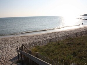 On the beach - Spacious house 6 pers, near beach and port in St Jacques (Sarzeau)