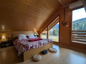 4 bedrooms, free WiFi, bed sheets - Cozy chalet in Gérardmer with spa and sauna (Gérardmer)