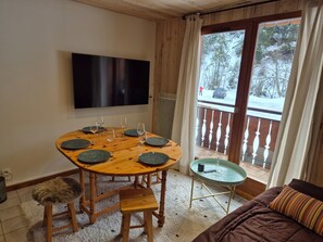 Dining - Cozy T2 at the foot of Nyon cable car with Wifi and pets allowed (Samoëns)