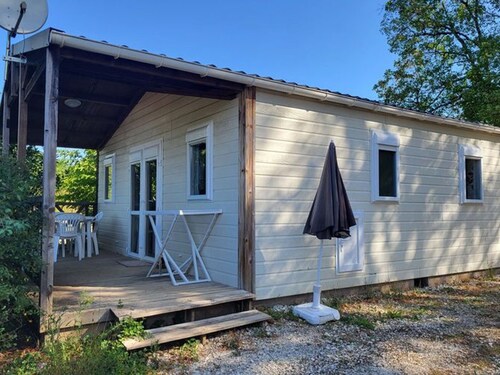 Chalet confortable avec terrasse - 4 personnes