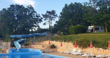 Chalet confortable avec terrasse - 4 personnes