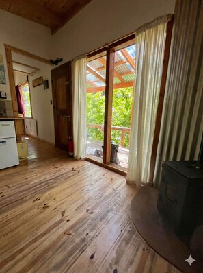 Interior - Gorgeous 1-bedroom cabin in San Carlos de Bariloche awaits you (San Carlos de Bariloche)