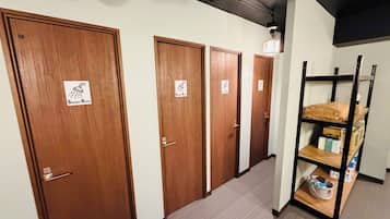 Basic Shared Dormitory, Non Smoking, Shared Bathroom | Bathroom