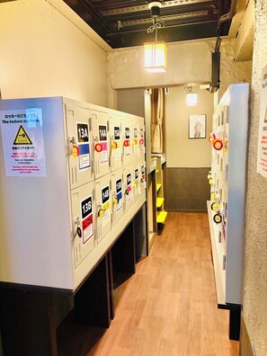 Basic Shared Dormitory, Non Smoking, Shared Bathroom