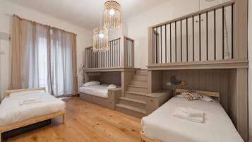 3 Schlafzimmer, Bügeleisen/Bügelbrett