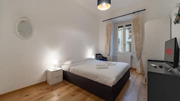 3 camere, ferro/asse da stiro