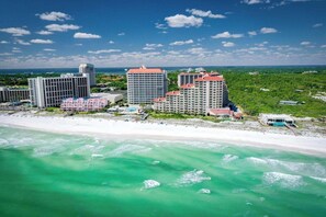 On the beach - 🌊Tides at Tops'l 103 - Sunny Tide Up | Beachfront Complex | 1st Floor (Miramar Beach)