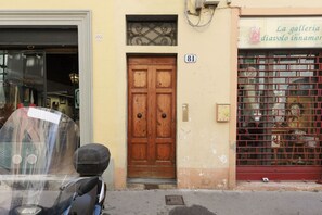Exterior detail - Serragli Deluxe Apartament (Firenze)