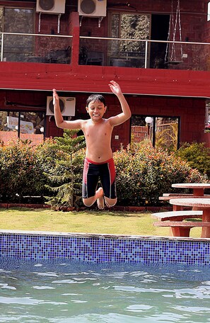 15 piscinas al aire libre