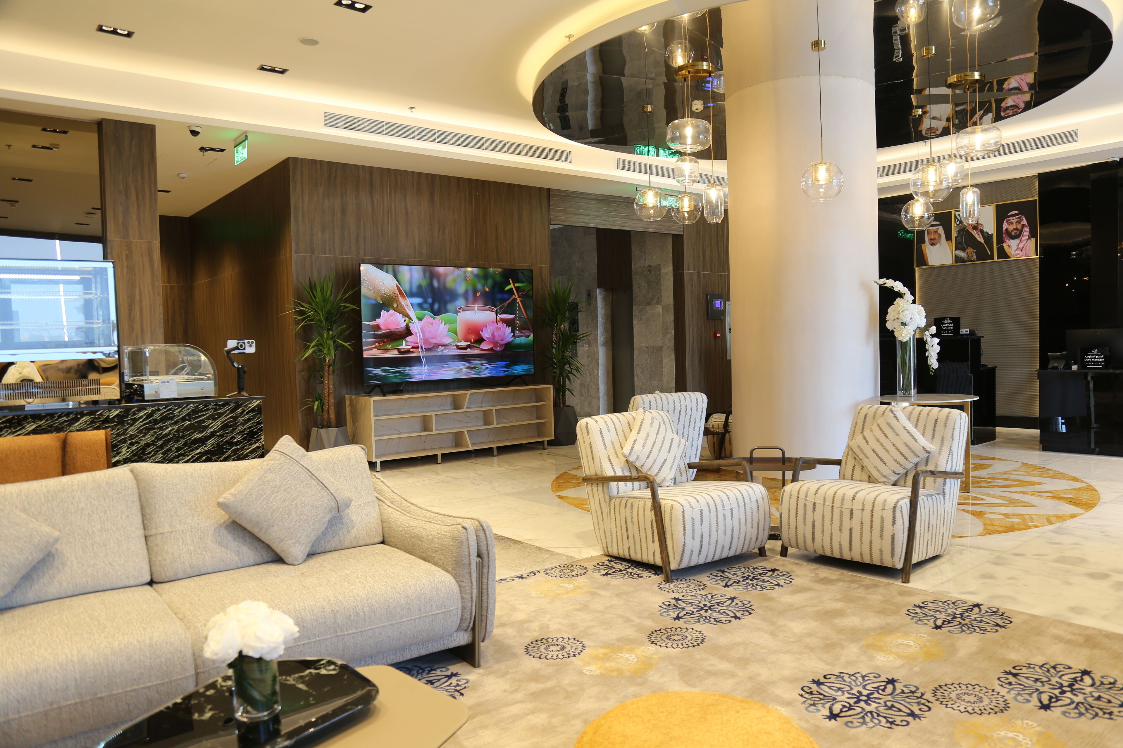 Coin salon dans le hall