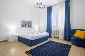Iron/ironing board - Three‑Bedroom Florence Home (Firenze)