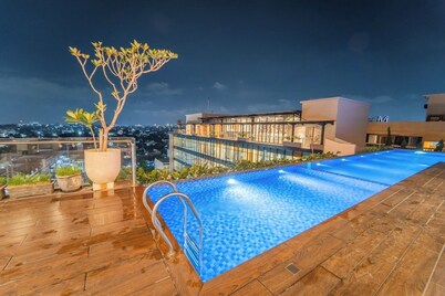 Altuz Apartment Seturan – Private City Studio with Sky Pool Access