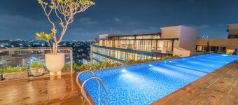 Altuz Apartment Seturan – Private City Studio with Sky Pool Access
