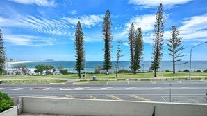 Unclassified image, 2 of 23, button - Alex Heads Beachfront Bliss (Sunshine Coast)