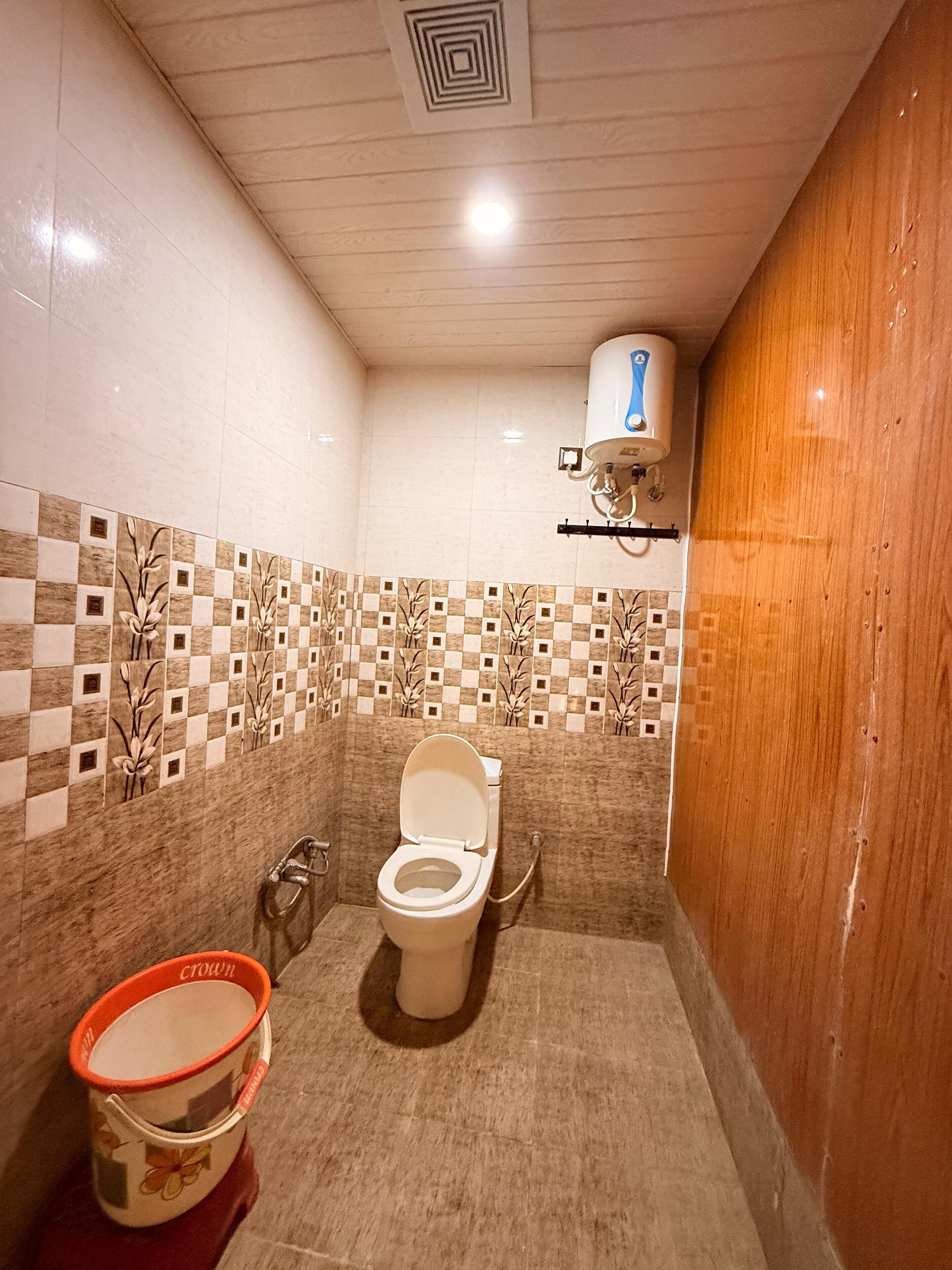 Towels, soap, shampoo