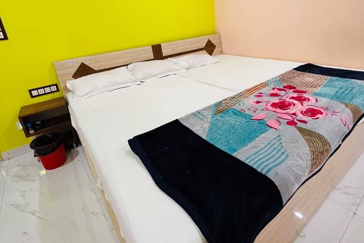 Habitación doble Deluxe, para no fumadores | Escritorio, espacio para trabajar con laptop y wifi gratis