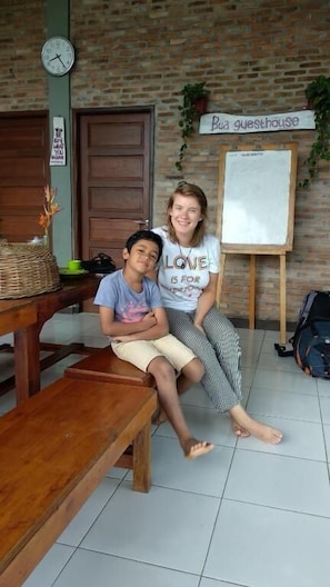 Interior - Bua Guest House (Medan)