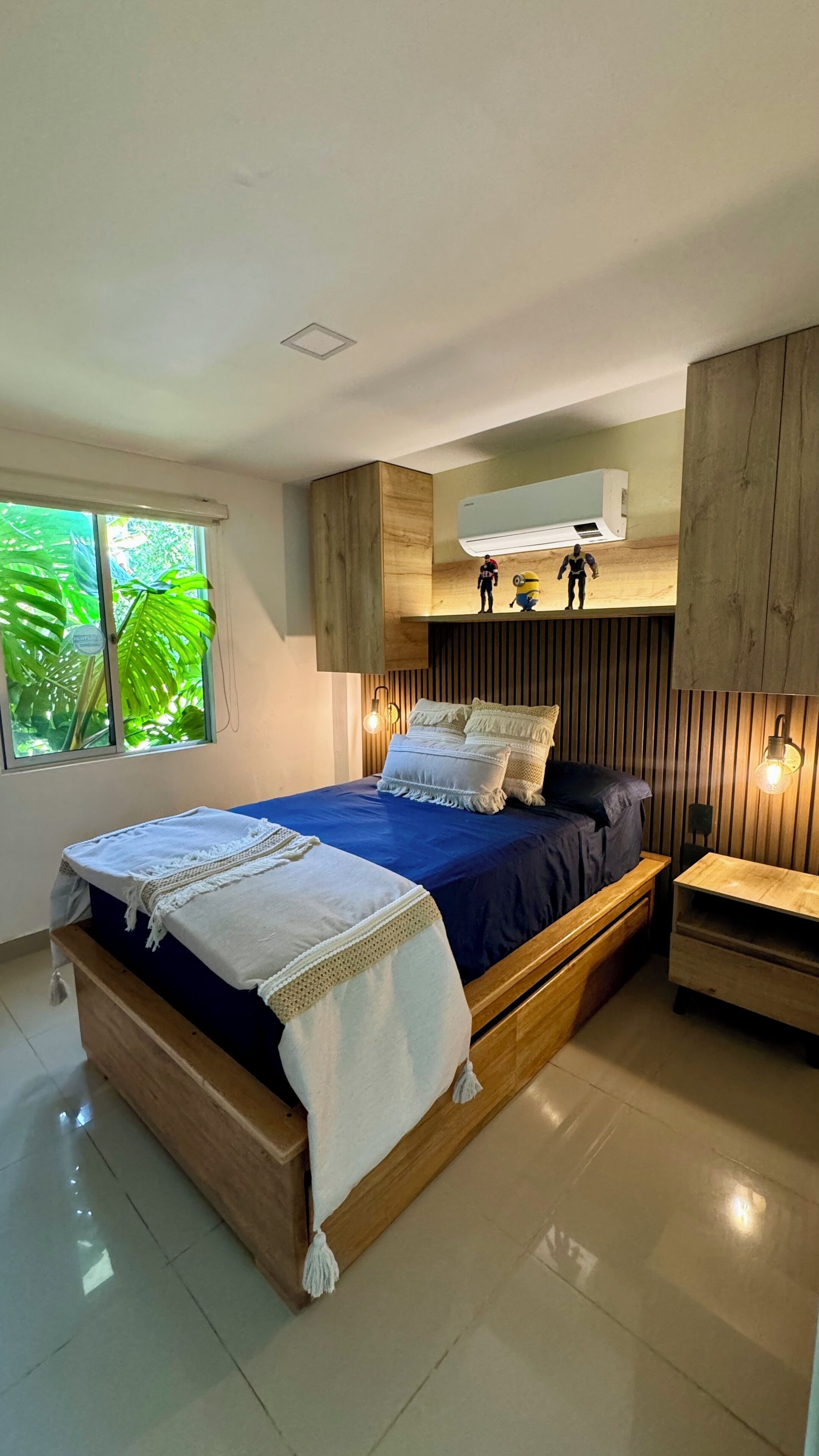 Bügeleisen/Bügelbrett, WLAN, Bettwäsche