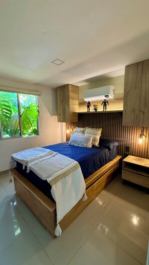 Bügeleisen/Bügelbrett, WLAN, Bettwäsche