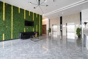 Lobby - Urban Escape 1BR w/ pool+rooftop (دبي)