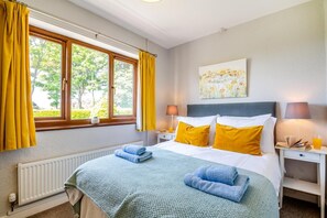 3 bedrooms, iron/ironing board, travel cot, free WiFi - 3 Bed in Pwllheli (oc-penmae) (Pwllheli)
