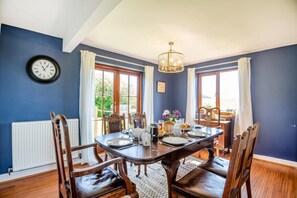 Dining - 3 Bed in Pwllheli (oc-penmae) (Pwllheli)