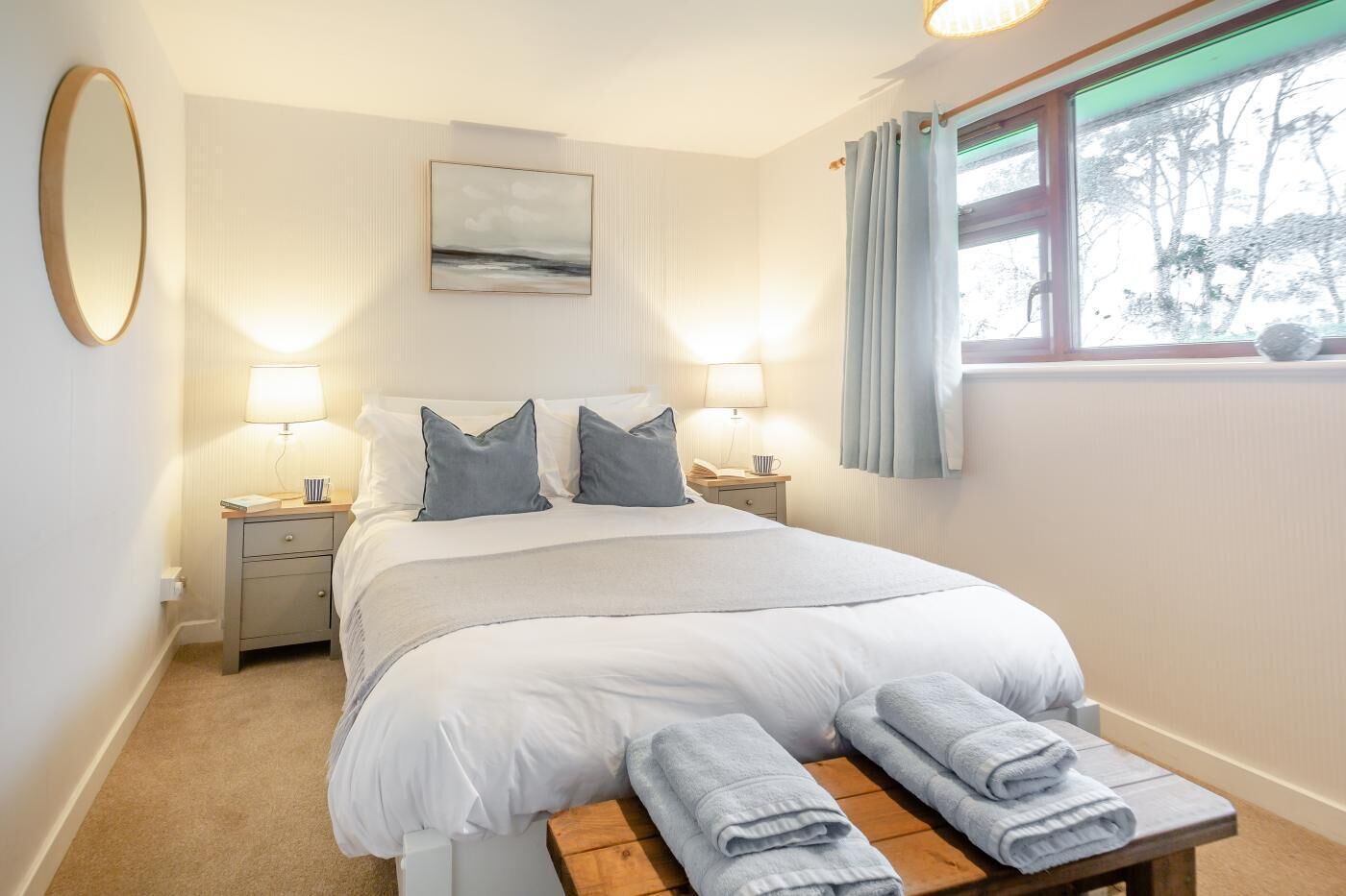 Iron/ironing board, travel cot, free WiFi, bed sheets