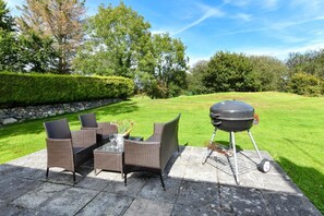 Terrace/patio - 2 Bed in Pwllheli (oc-brynpe) (Pwllheli)