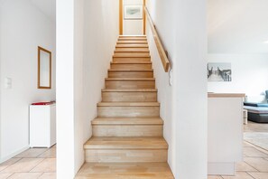 Interior - Apartment 'Haus Annelie Fewo 2' with Private Terrace, Shared Garden and Wi-Fi (Dranske)