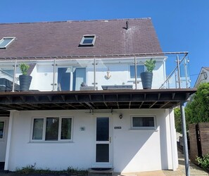 Exterior detail - 3 Bed in Abersoch (oc-sealav) (Abersoch)