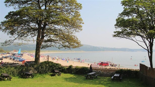 Beach - 1 Bed in Gower (oc-hh80) (Oxwich)