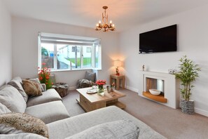 TV - 3 Bed in Abersoch (oc-78caed) (Abersoch)