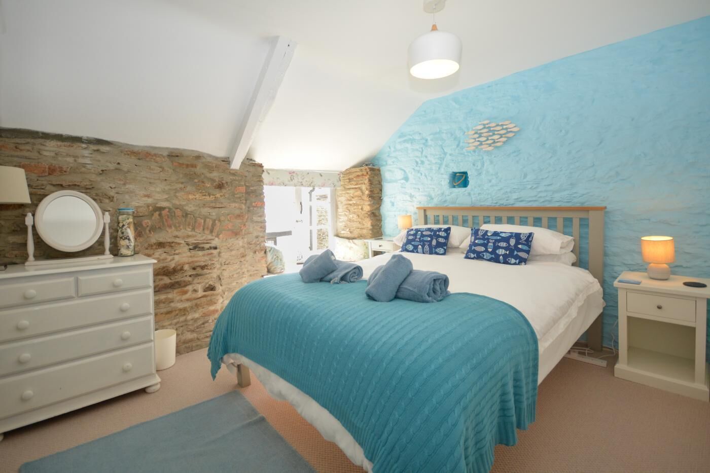3 bedrooms, iron/ironing board, travel cot, free WiFi