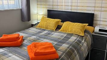 2 chambres, Wi-Fi gratuit, draps fournis